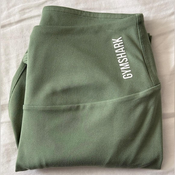Gymshark Training 7/8 leggings - Size XS in light green - Picture 4 of 16